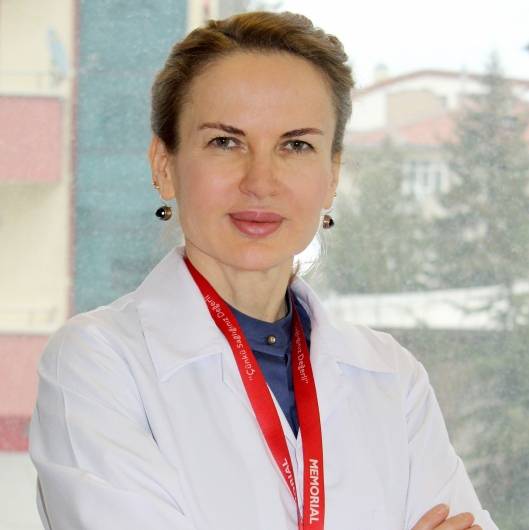 Dermatoloji Uzm. Dr. Ayşe Gökçe Tümtürk