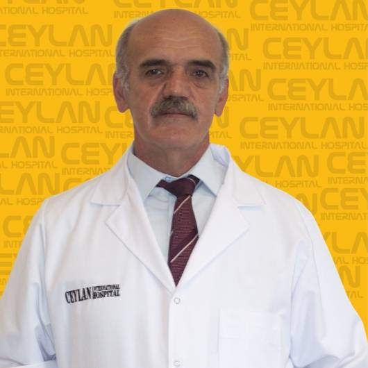 Radyasyon onkolojisi Prof. Dr. Lütfi Özkan