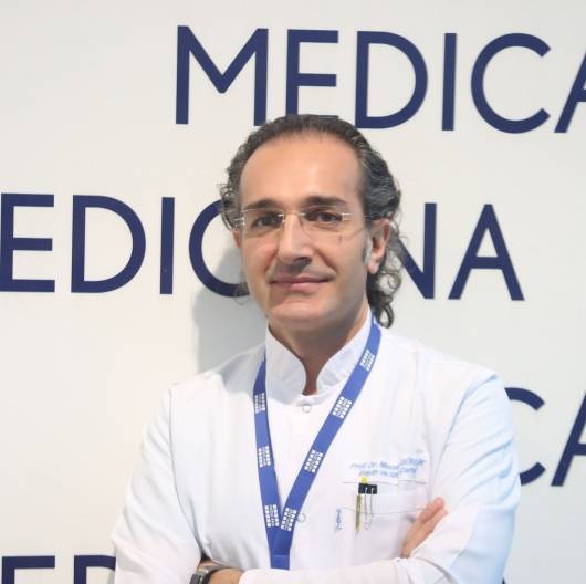 Beyin ve sinir cerrahisi Prof. Dr. Mustafa Gürelik