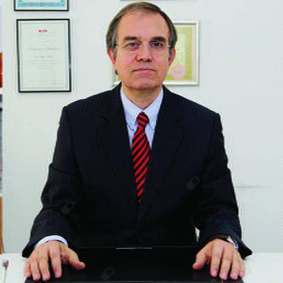 Kulak burun boğaz Prof. Dr. İsmail Özdemir