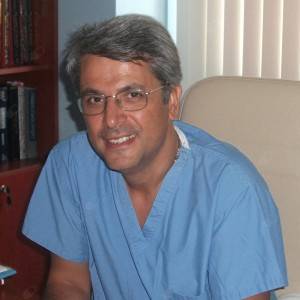 Plastik rekonstrüktif ve estetik cerrahi Prof. Dr. Levent Yoleri