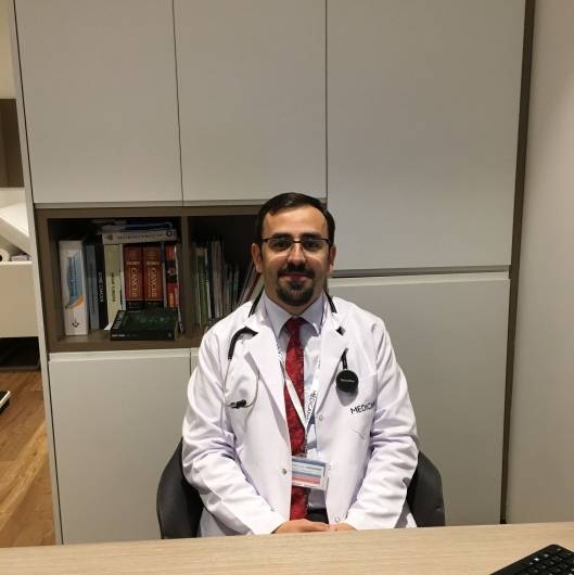 Tıbbi onkoloji Doç. Dr. Erkan Arpacı