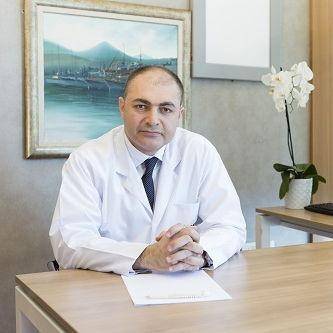 Beyin ve sinir cerrahisi Prof. Dr. Hakan Emmez