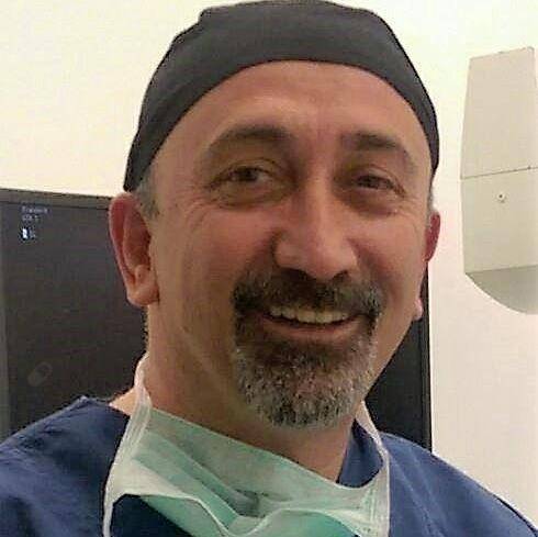 Beyin ve sinir cerrahisi Dr. Öğr. Üyesi Haluk Özer