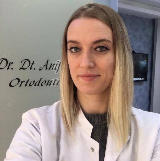 Ortodonti Dr. Dt. Anife Göktaş