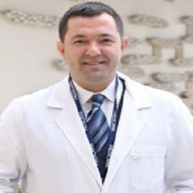 Göğüs cerrahisi Doç. Dr. Mehmet Oğuzhan Özyurtkan