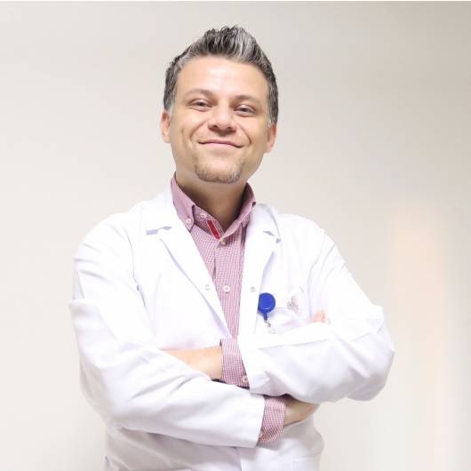 Dermatoloji Uzm. Dr. Orhan Demirer