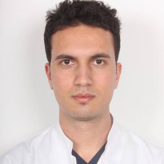 Ortodonti Dr. Öğr. Üyesi Mehmet Ali Öztürk