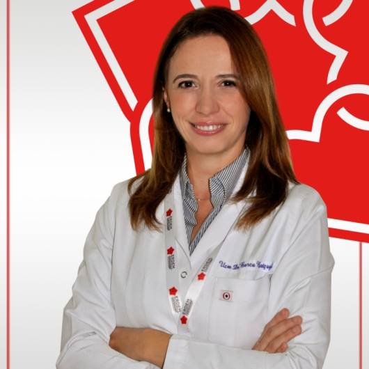 Dermatoloji Uzm. Dr. Burcu Barutçugil