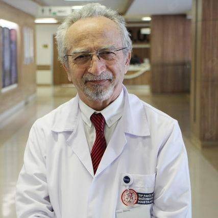 Kalp ve damar cerrahisi Uzm. Dr. Mehmet Balkanay