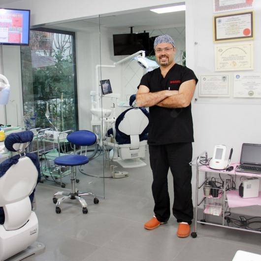 Ağız diş ve çene cerrahisi Dr. Dt. Serdal Veske